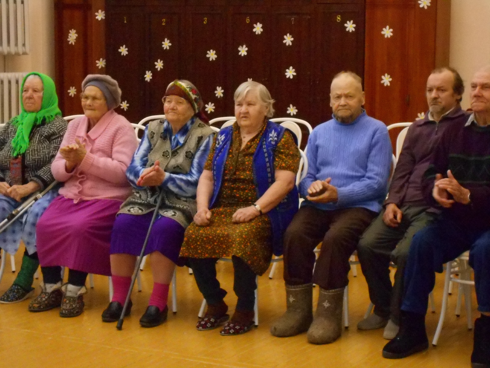 Гости из района