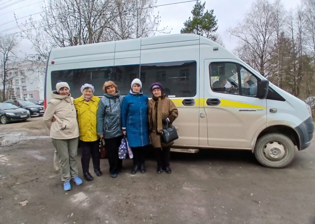 Доставка граждан  старше 60 лет, проживающих в сельских населенных пунктах Кирилловского муниципального округа для прохождения диспансеризации и профилактических осмотров.