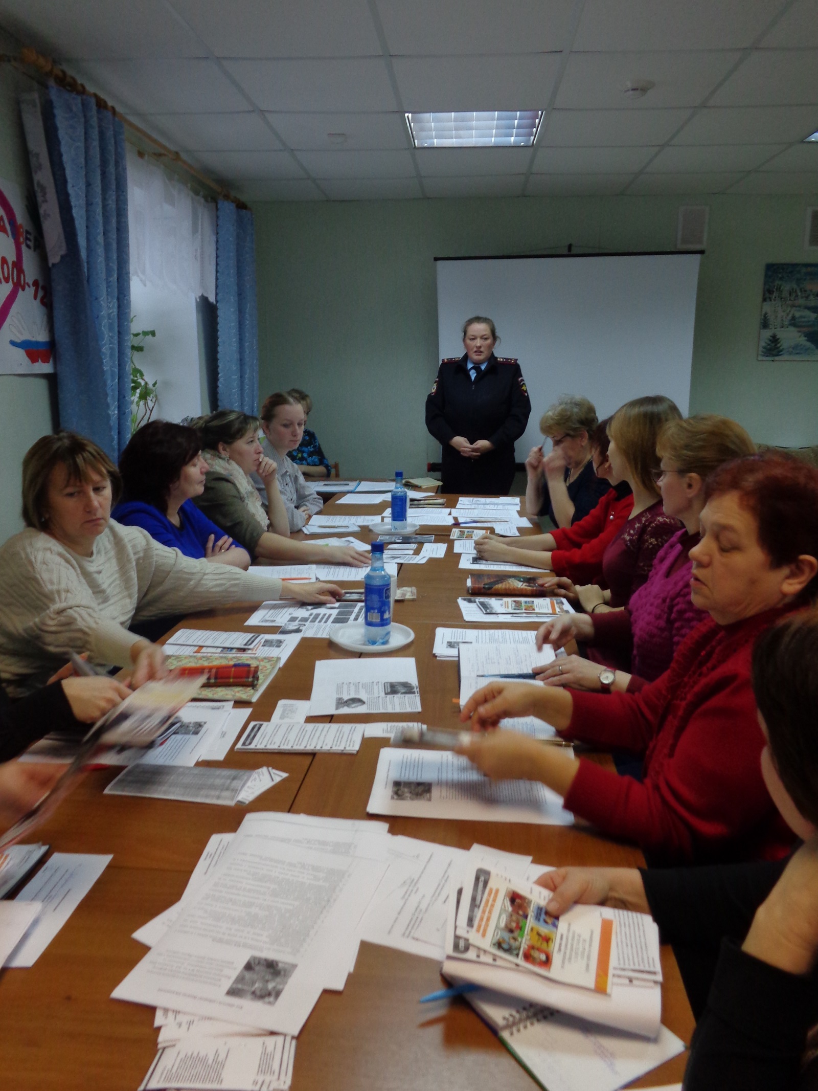 Круглый стол "Воспитание без насилия"