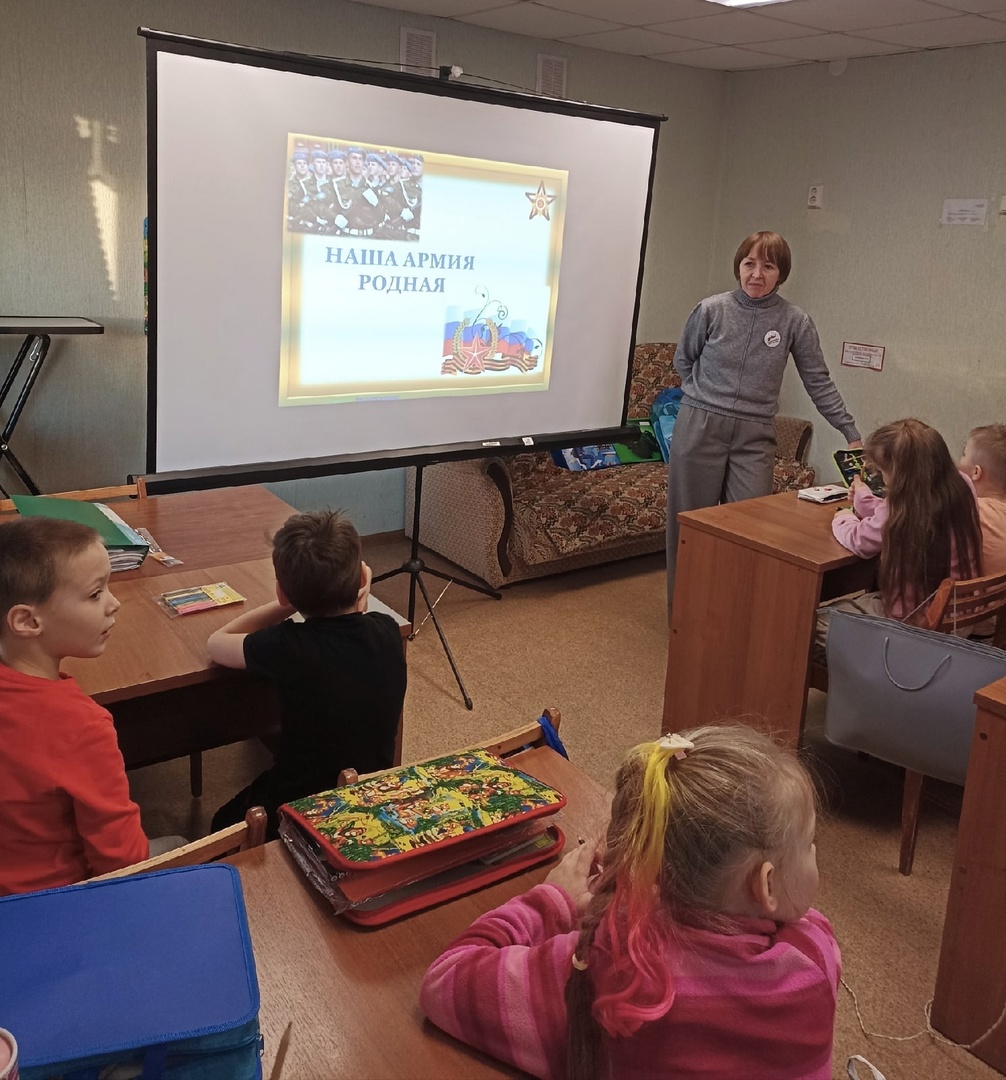  Патриотический час, посвящённый воинской доблести и воинам России по теме: "Наша Армия Родная" 