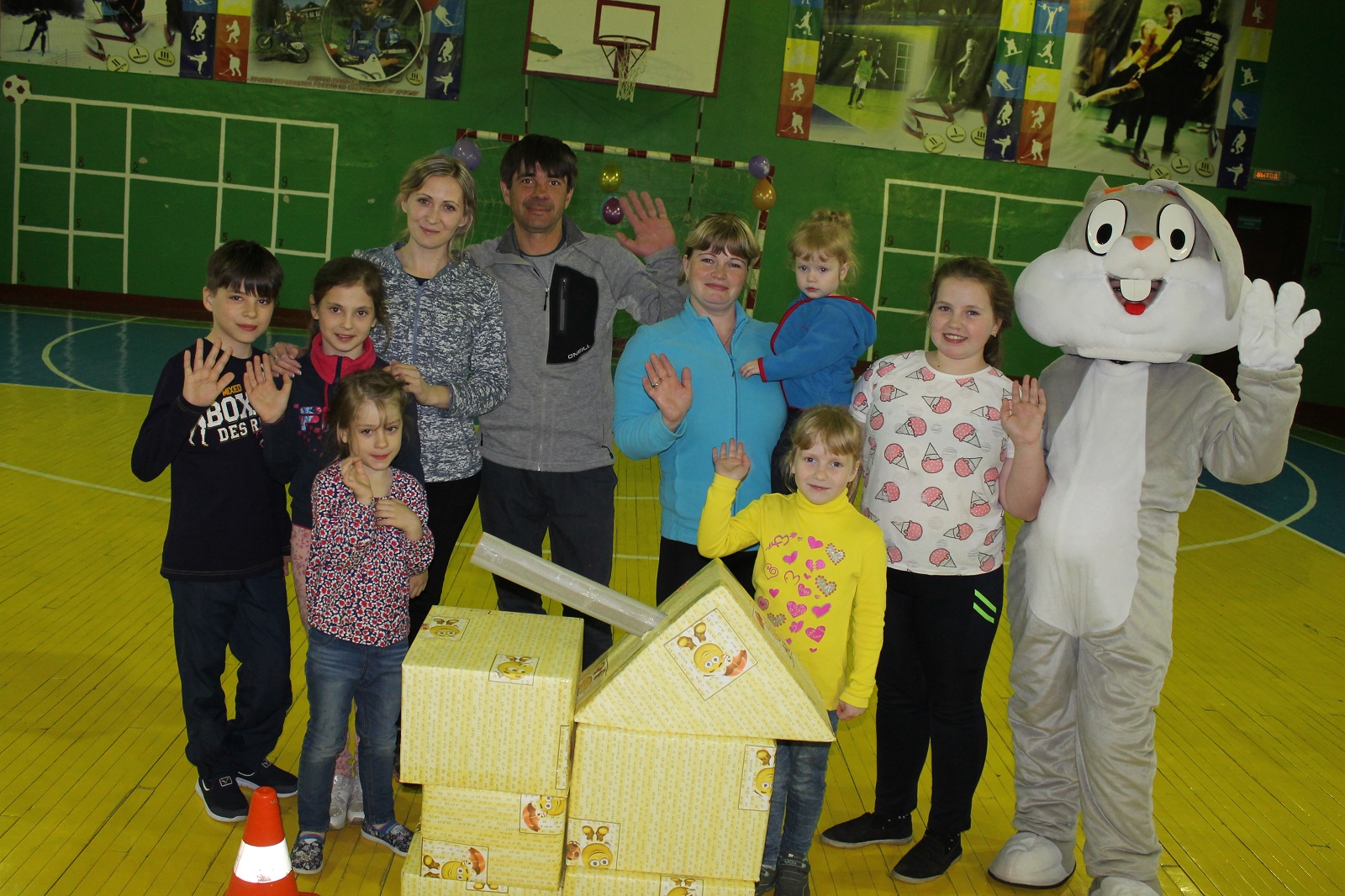 «Семейные старты» – спортивно-развлекательное мероприятие с участием  многодетных семей