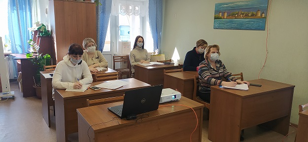 Участие в круглом столе