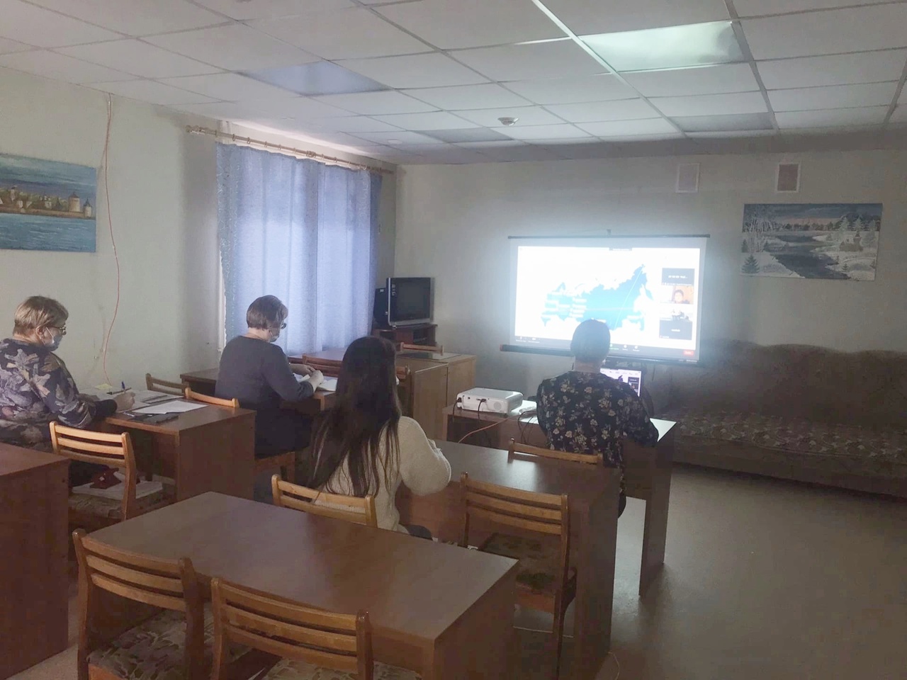 Участие в круглом столе