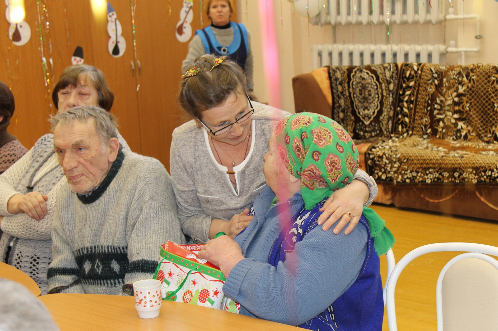 Новогодние подарки от Благотворительного Фонда "Старость в радость" г. Москвы
